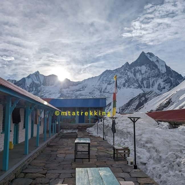5-Day Annapurna Base Camp Trek with Natural Hot Springs - Day 2: Lower Sinuwa to Deurali