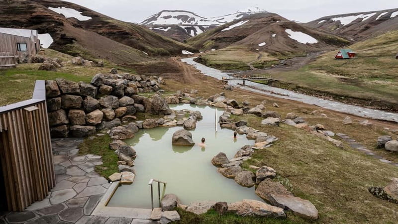 A day in Kerlingarfjöll: Highlands and hot springs - Hveradalir, where the ground steams