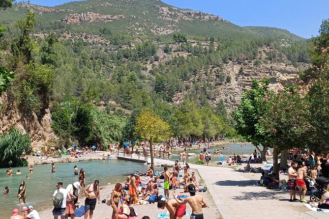 A day tour in Montanejos hot springs. - Salto de la Novia and the second swim