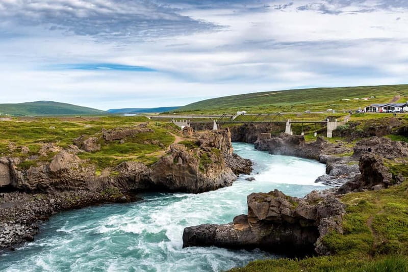 Akureyri Port: Dettifoss, Goðafoss and Lake Mývatn Tour - Key points at a glance