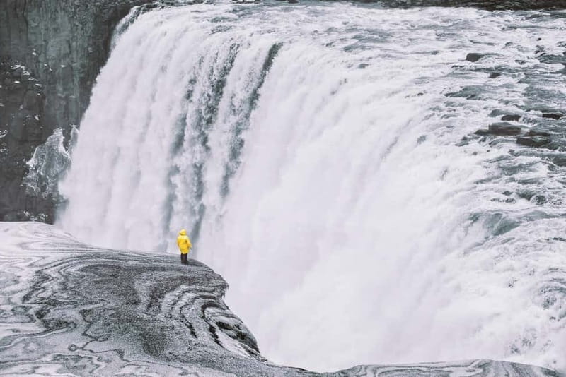Akureyri Port: Dettifoss, Goðafoss and Lake Mývatn Tour - Dettifoss, where the ground seems to move