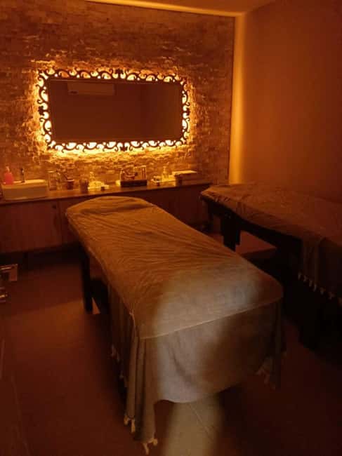 Antalya: Old City Boutique Small-Group Turkish Bath - Families and first-time hamam visitors