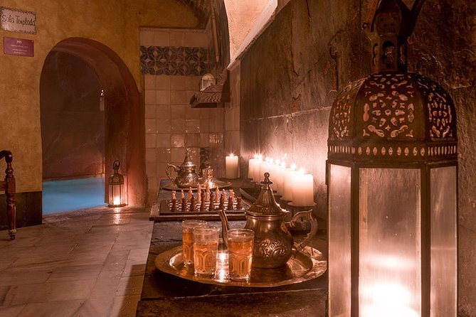 Arabian Baths and 30' Massage at Madrid's Hammam Al Ándalus - A calm break on Calle de Atocha
