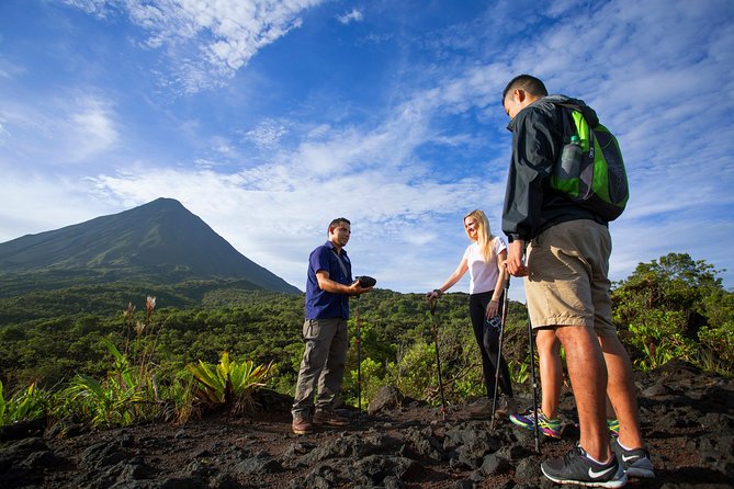Arenal Volcano Expeditions Walk with Optional Hot Springs - Wildlife and the value of having a guide