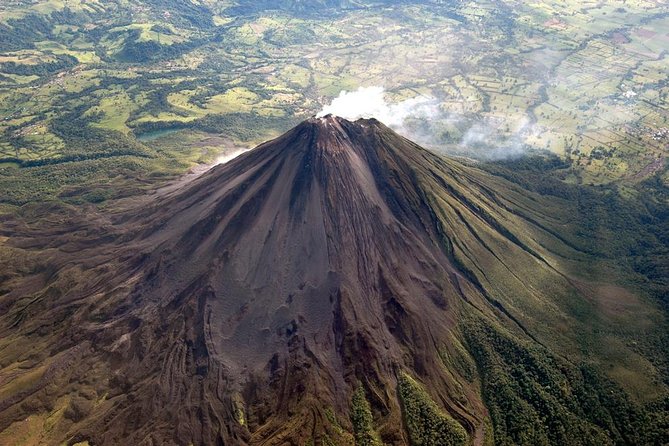 Arenal Volcano Hike plus Baldi Hot Springs and Dinner - Who gets the best value from this combination tour