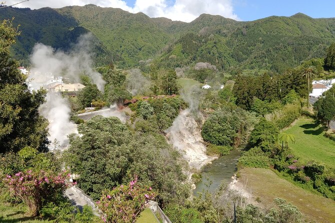 Azores: 1 Day Private Tour Furnas Volcanic Activity & Hot Springs - Why Furnas makes a strong full-day outing