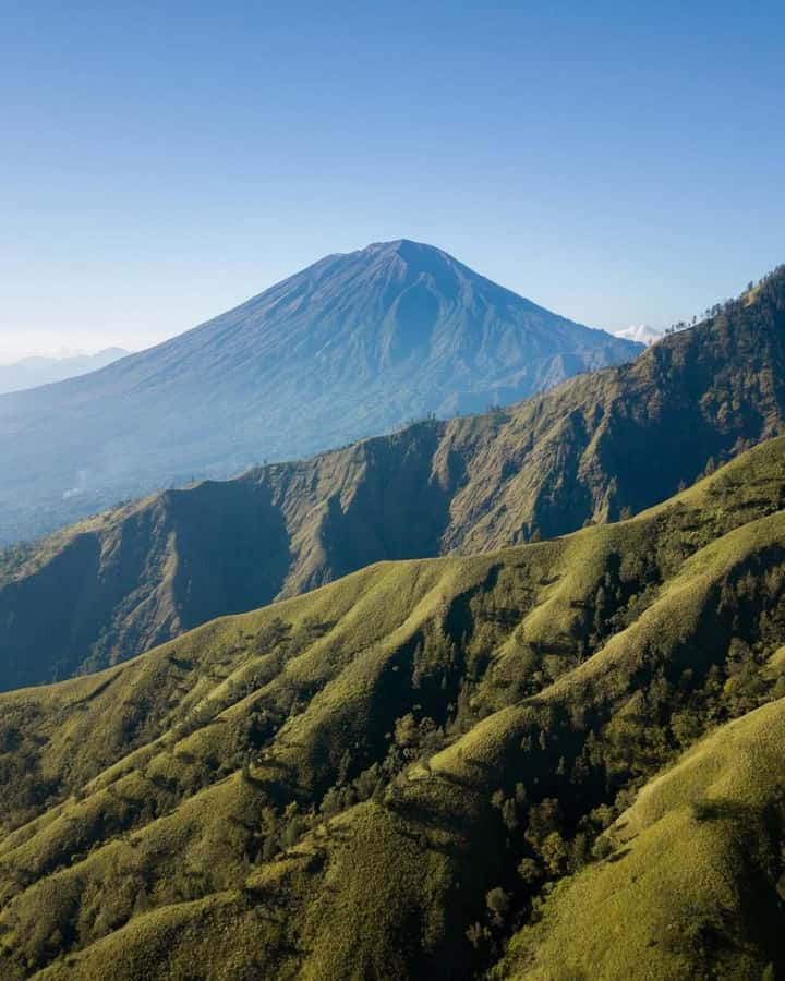 Bali: Caldera Sunrise Trek and Natural Hot Spring - Coffee, cocoa, and the final stop