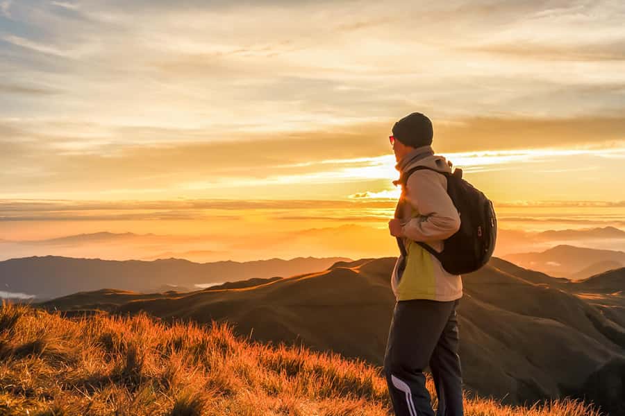 Bali: Mount Batur Sunrise Guided Hike and Natural Hot Spring - Climbing Mount Batur before sunrise