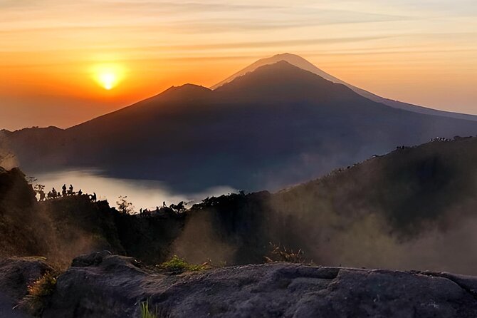 Bali Mount Batur Sunrise Hike and Natural Hot Spring - Sunrise at the summit crater around 6.15 AM