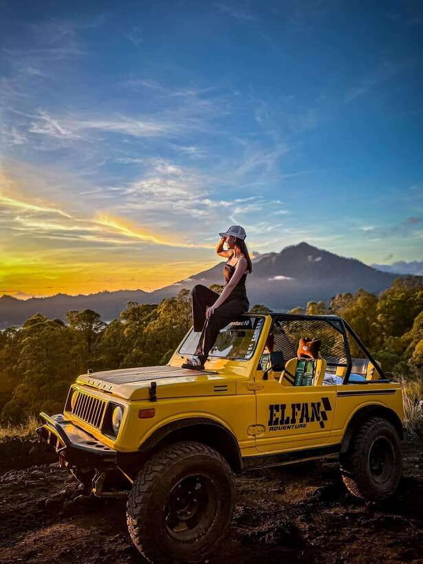 Bali: Shared Mount Batur Jeep Sunrise with Hot Springs - Mount Batur before breakfast