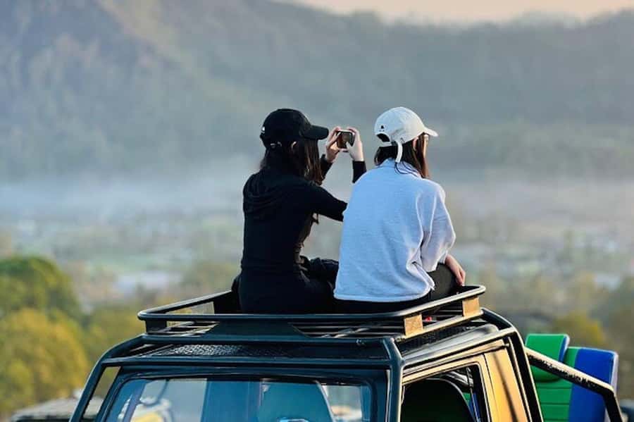 Bali: Shared Mount Batur Sunrise Jeep Tour with Hot Springs - The jeep ride up Mount Batur before sunrise