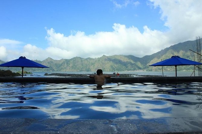 Bali Sunrise Trekking and Natural Hot spring Tour - Returning from the mountain and heading to Batur Natural Hot Spring