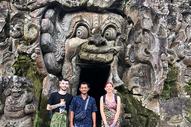 Bali Swing Hot Spring And Waterfall Private Guided Tour - What the private guide adds