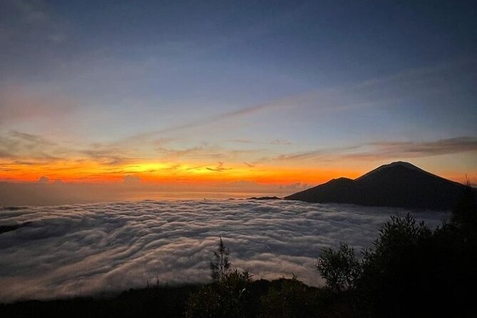 Bali Trekking Tour: Mount Batur Sunrise & Natural Hot Spring - Who Will Enjoy This Mount Batur Combination