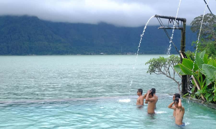 Bali: Trunyan Cemetery, Hot Springs, and Penglipuran Village - The Trunyan cemetery: important, brief, and not for everyone