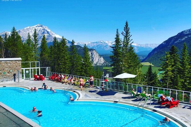 Banff: Gondola, Hot Spring and Three Lakes Tour - Guides, vehicles, and the real timing