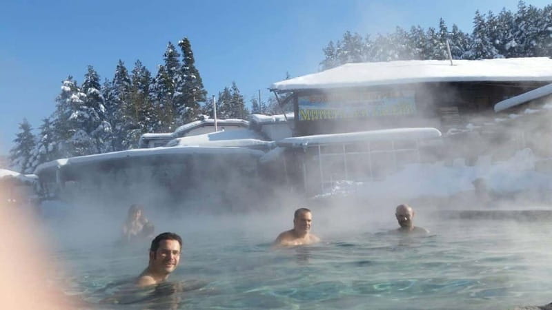 Bansko: Easy snowshoeing Pirin National Park & thermal spa - What the easy to moderate hike feels like