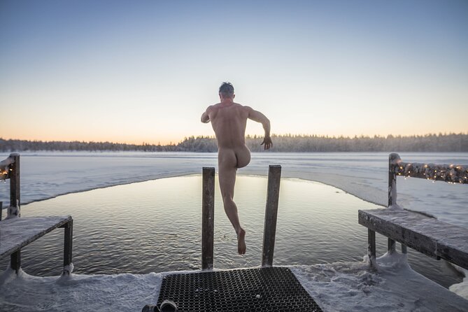 Best Of Lapland: Sauna, Ice swimming, Dinner & Northern Lights - What makes this Lapland evening special