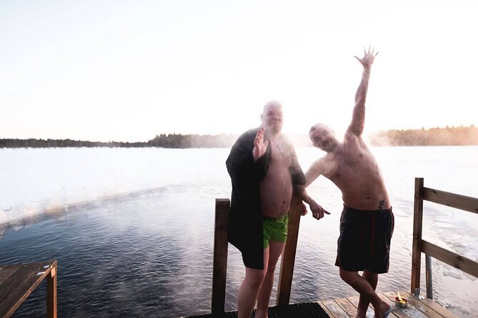 Best Of Lapland: Sauna, Ice swimming, Dinner & Northern Lights - A Finnish sauna evening, not just a photo stop