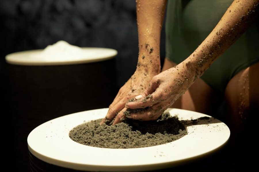 Blue Lagoon: Retreat Spa Experience & Private Changing Suite - A volcanic spa circuit beneath the surface