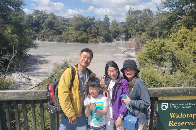Boutique tour , Mt Maunganui, NZ farm, Rotorua lakes/geothermal - Ohinemutu, Government Gardens, and Rotorua’s historic center