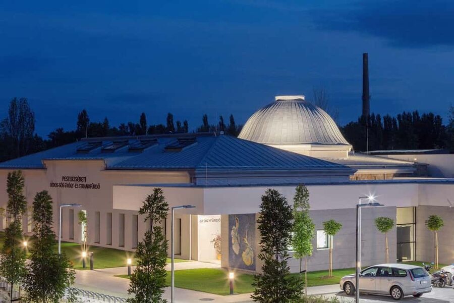 Budapest: Pesterzsébet Salt-Iodine Spa & Sauna World Ticket - Why Pesterzsébet’s water is the main attraction