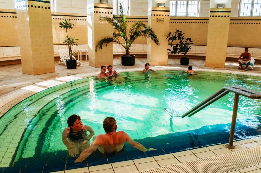 Budapest: Széchenyi Spa Day Ticket with Optional Upgrades - Should You Book Széchenyi Spa?