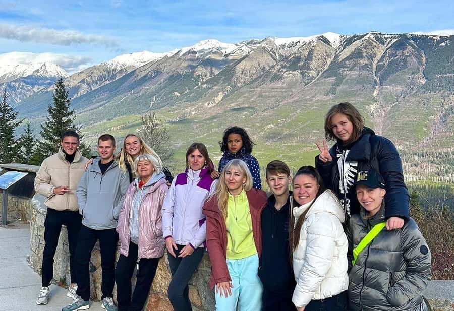 Calgary: Radium Hot Springs & Marble Canyon Day Trip - Marble Canyon and its seven bridges