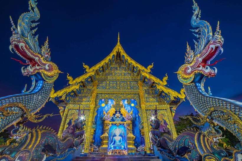 Chiang Mai: Chiang Rai Temples, Karen Tribe and Hot Springs - The Karen village requires curiosity and respect