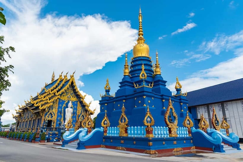 Chiang Mai to Chiang Rai: 3 Temples & Hot Springs & Pickup - Mae Khachan hot springs are a roadside break