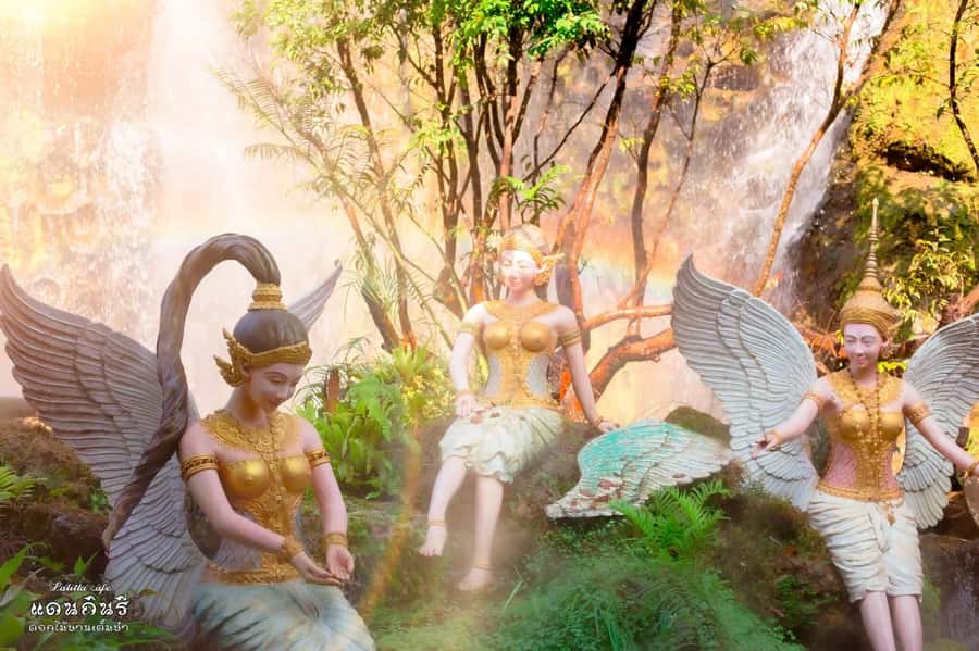 Chiangmai to Chiangrai: 3 Temples, Hot Springs& Lalitta Cafe - The drive from Chiang Mai to Chiang Rai