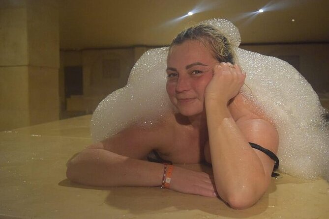 Cleopatra Treatment With Full Body Massage, Jacuzzi & Sauna - Hot drinks and a short pause to reset