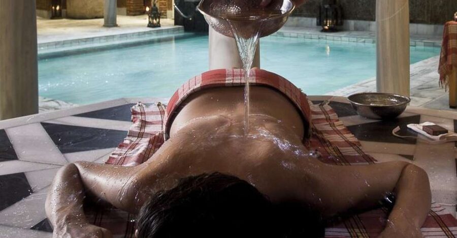Córdoba: Hammam Al Ándalus Entry Ticket w/Optional Massage - Key points to know before you book