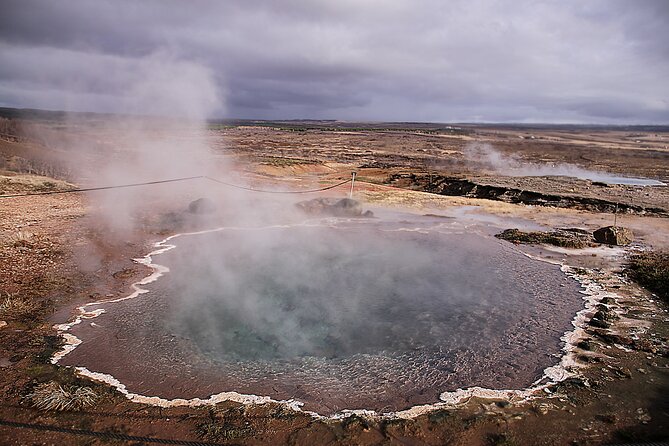 Day Trip to the Golden Circle and Blue Lagoon from Reykjavik - Kerið crater and the extra admission