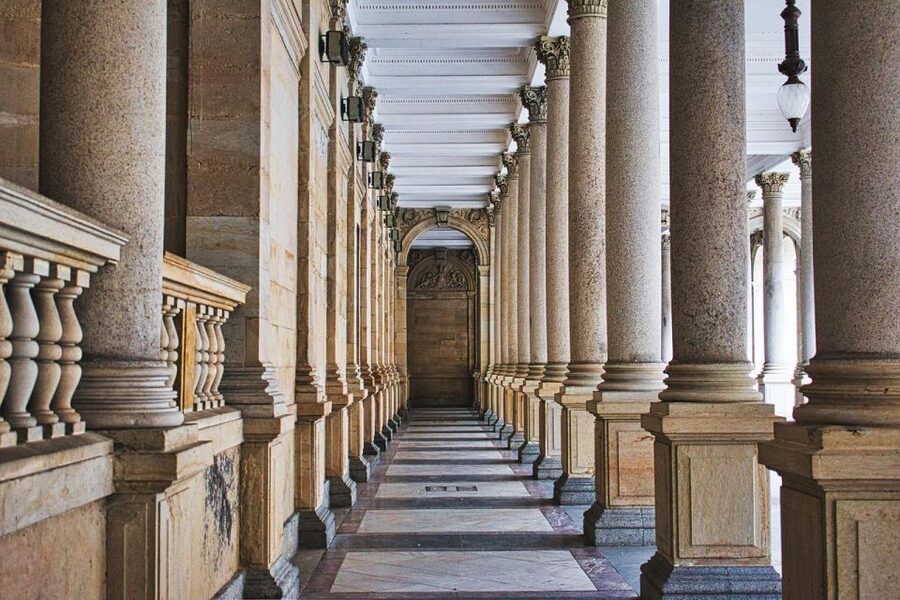 Daytrip from Prague to Karlovy Vary (Hot Springs Area) - Who Will Get the Most From This Tour