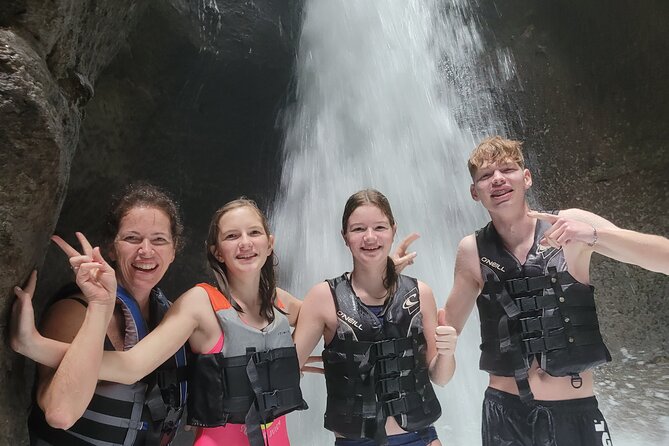 Dominica Scenic Waterfalls and Hot Springs @ Autop Tours - The drive back, with stories from Dominica’s past