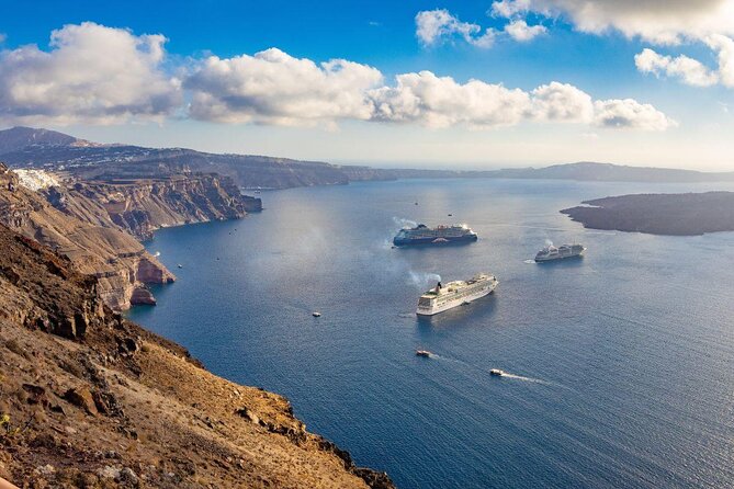 Early Season Experience: 3-hours Santorini Volcano and Hot Springs Trip - Key points to know before you book