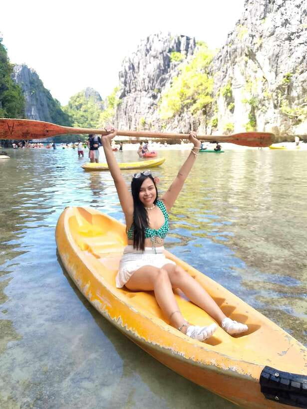 El Nido: Tour A (Big & Secret Lagoon, Shimizu, 7 Commando) - Secret Lagoon uses a narrow entrance