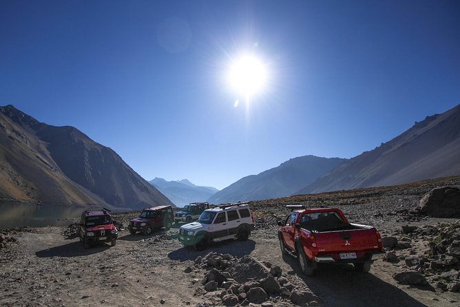 Embalse el Yeso and Termas del Plomo in semi-private 4x4 - Warm water at Termas del Plomo