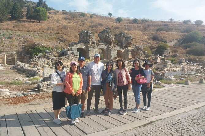 Ephesus Museum and Panoramic Ephesus Tours and Turkish bath - A six-and-a-half-hour Kusadasi day with a different Ephesus plan