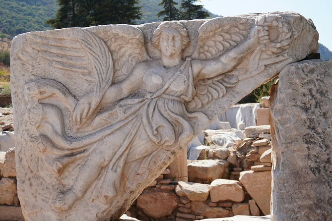 Ephesus Pigeon Island Tour with Lunch Turkish Bath - Why the private vehicle matters on a cruise day