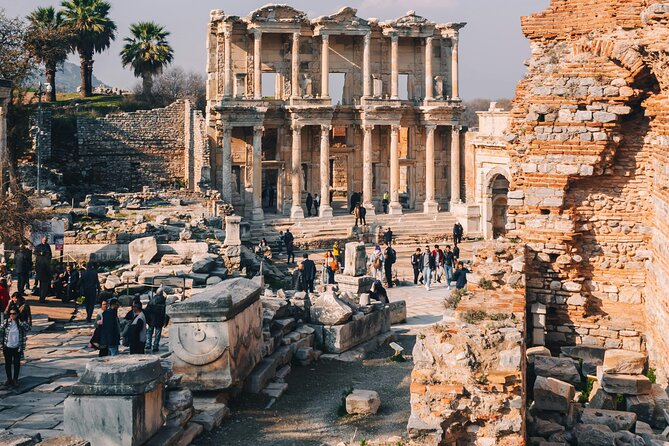 Ephesus Pigeon Island Tour with Lunch Turkish Bath - What the $80 price really covers