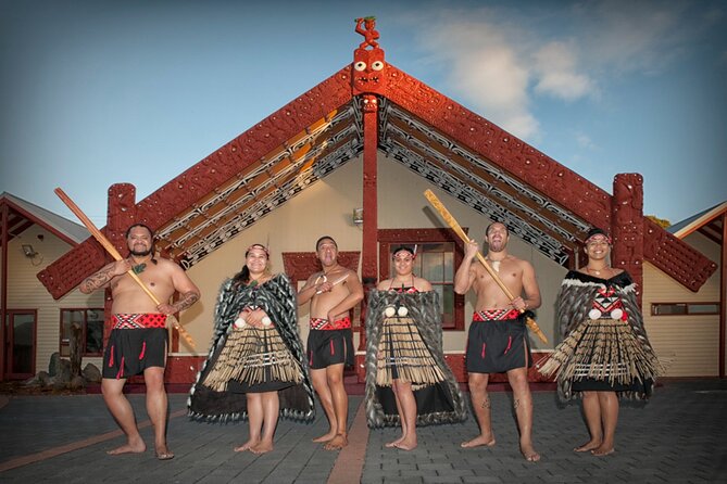 Ex Auckland: Rotorua Māori Village with Haka and Hot Springs - Whakarewarewa, a village shaped by steam