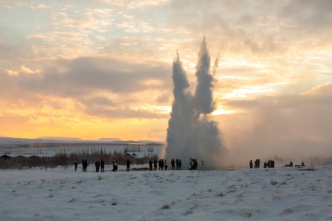 Fontana Geothermal Spa and Golden Circle Tour From Reykjavik - Fontana Geothermal Spa at Laugarvatn