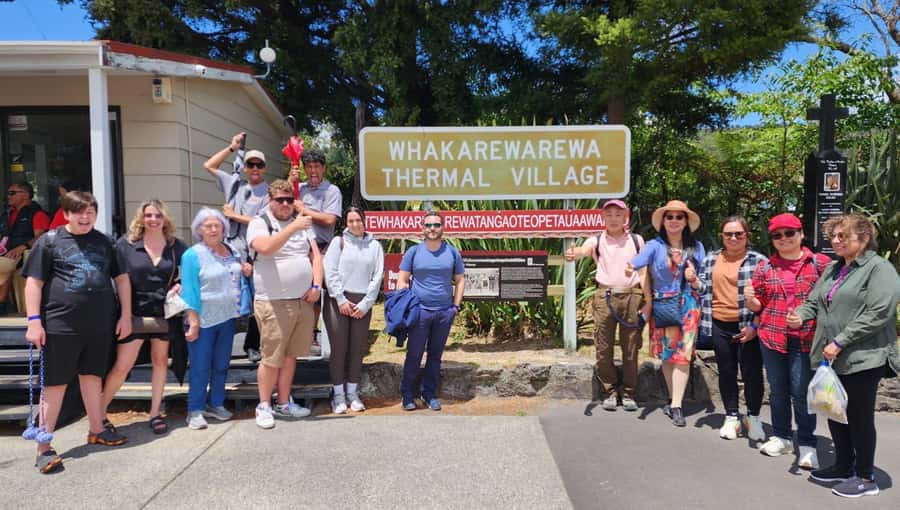 From Auckland: Rotorua Māori Village & Hot Springs with Haka - Who will enjoy this tour most