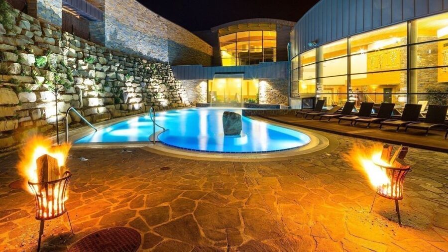 From Kraków; to Białka Thermal Baths private tour - Who should choose this outing