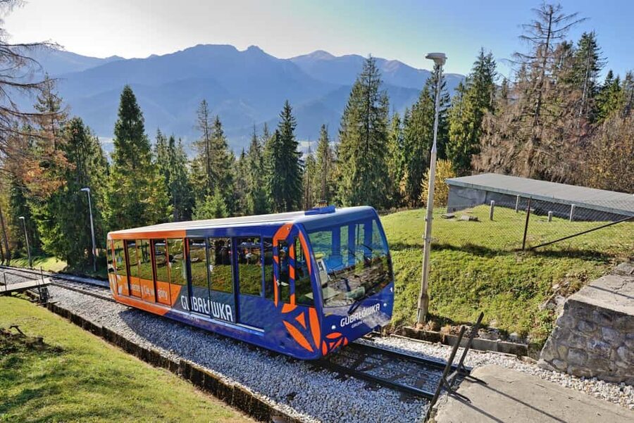 From Krakow: Zakopane & Hot Springs Day Tour - From Krakow to the foothills of the Tatras
