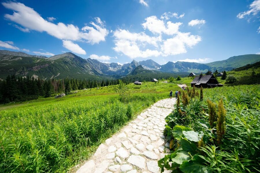 From Krakow: Zakopane Tatra Mountains & Hot Springs Tour - Weather, clothing, and practical preparation