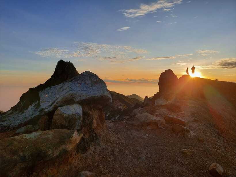 From Medan: Mount Sibayak Sunrise Hike & Natural Hot Spring - Who should book this sunrise hike