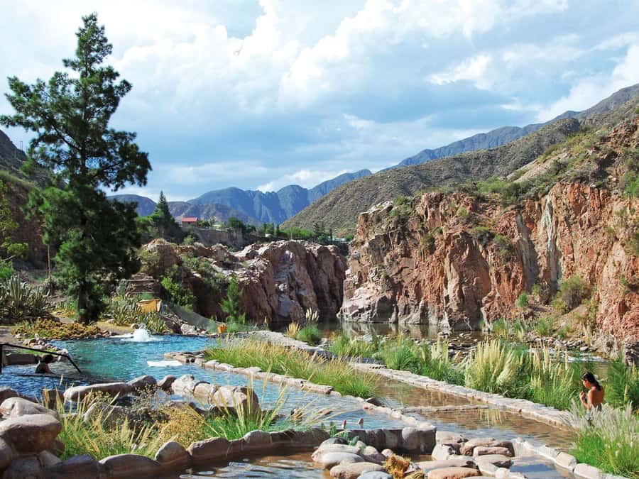 From Mendoza: Premium Spa Day at the Cacheuta Hot Springs - Who should book this Cacheuta day?
